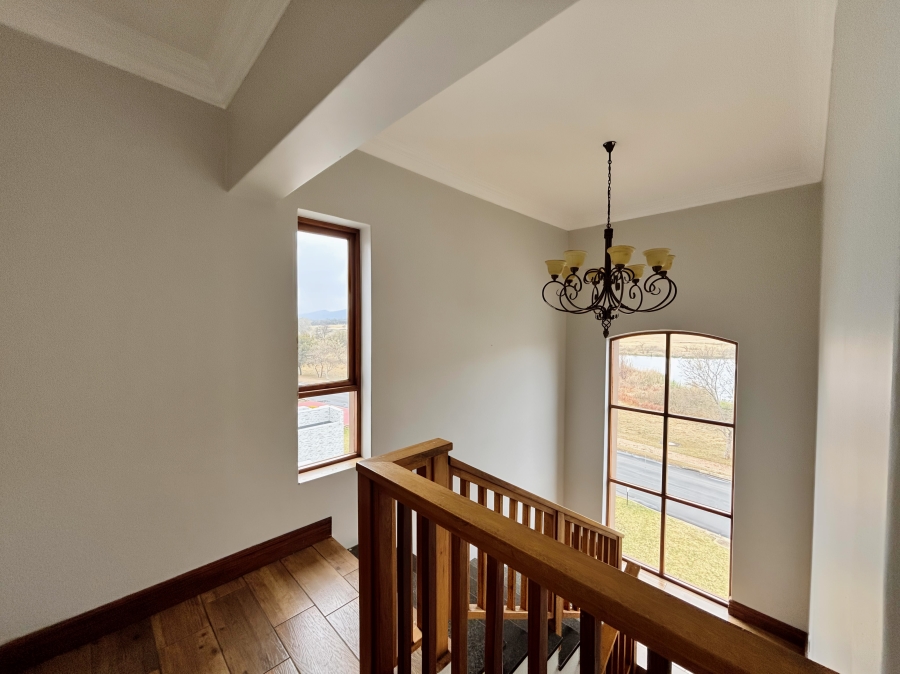 5 Bedroom Property for Sale in Xanadu Eco Park North West